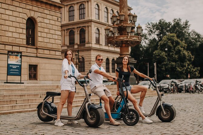 Guided sightseeing e-scooter tour of Prague: 2 hours - Chotkov Gardens, Hradčany, and the Prague Castle Viewpoint