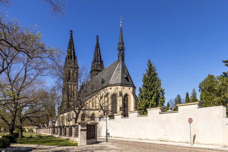 Hidden Prague Bike Tour - Who should book this Hidden Prague Bike Tour