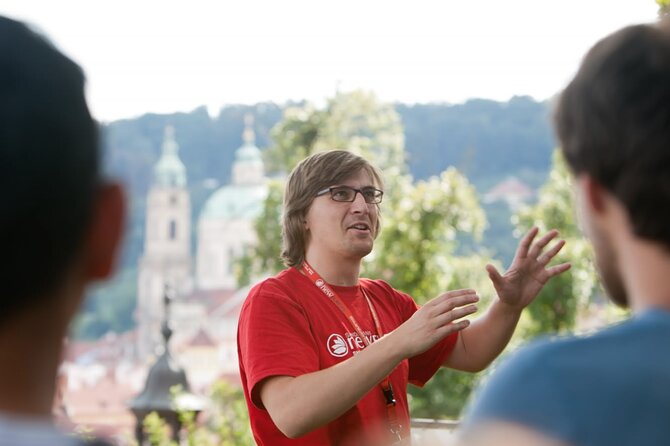 Historic Highlights Walking Tour from Prague - Key things to know before you walk Prague