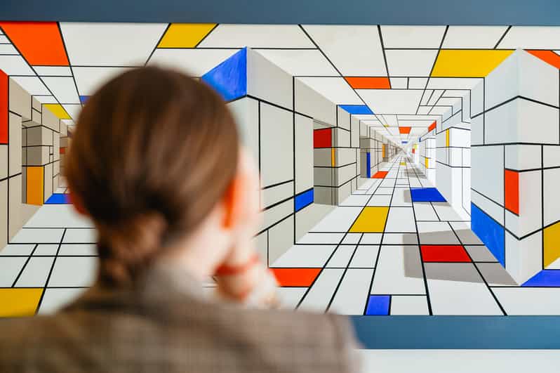 IAM Illusion Art Museum Entry Ticket - Photo tips that make the illusion actually show up