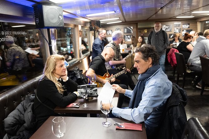 Jazz Boat: Popular LIVE JAZZ dinner cruise - Early vs Late Cruise: Choosing Your Kind of Night