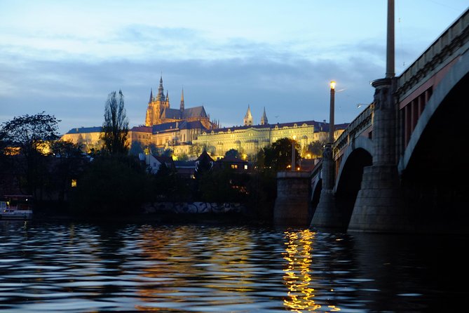 Jazz Boat: Popular LIVE JAZZ dinner cruise - Dinner on Board: Three Courses, Real Portions, Varying Thoughts