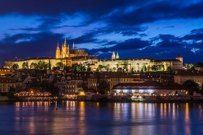 Johnny's Prague Photography Tour - Stop 2: Mánes Bridge for views, architecture shots, and abstract angles