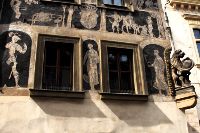 Kafka's Prague Small Group Tour - Meeting at Nám. Franze Kafky 24/3: start where the story begins