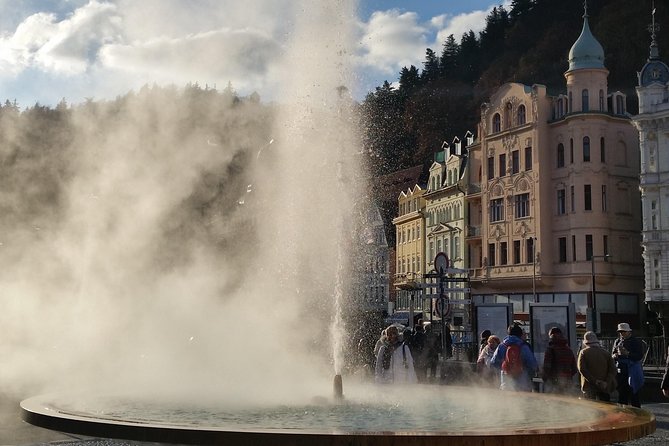 Karlovy Vary day trip from Prague with lunch - The guided walking tour: what you get (and how to make it work)