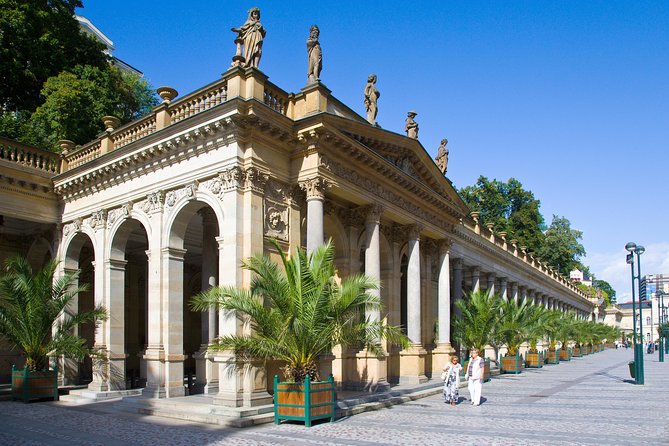 Karlovy Vary Full Day Tour from Prague - Guides and Audio: Small Group Help, Mixed Comfort, and What to Expect