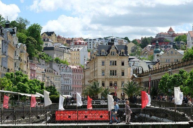 Karlovy Vary - The town of spas, mineral springs and relaxation - Hotel Pickup and AC Ride: Why This Logistics Wins