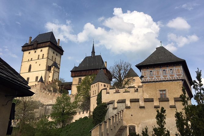 Karlstejn Castle - Half Day Coach Tour From Prague - Karlštejn Castle in One Half Day: What You’re Buying