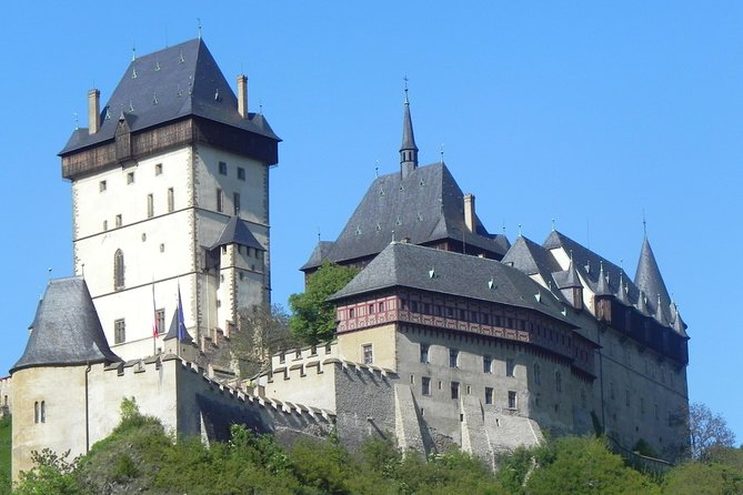 Karlstejn Castle Half Day Tour from Prague - The Prague start and how the transportation works