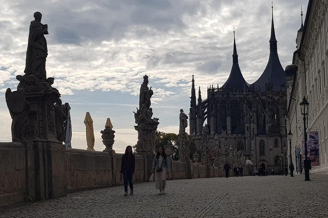 Kutná Hora and Bone church - private tour with PERSONAL PRAGUE GUIDE - Price and Value: What You’re Paying For (and What You’re Not)