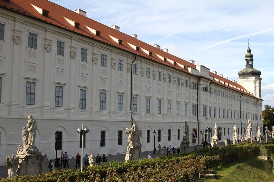 Kutna hora - GUIDED TOUR TO KUTNA HORA - Your 30 Minutes of Free Time: Use It for One Real Thing