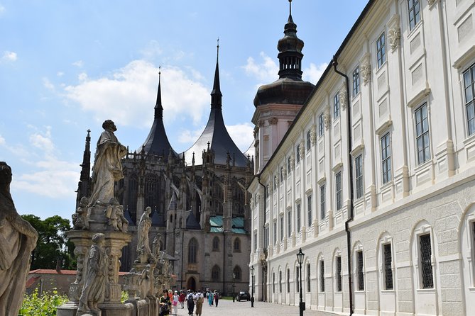 Kutna Hora Half-Day, Incl. the Bone Church & St.Barbara Cathedral - The Kutna Hora old town walk: how to use the time you get