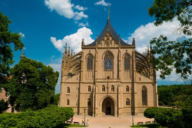 Kutna Hora Private day trip from Prague with lunch, admission and local treat - Why Kutná Hora From Prague Works So Well