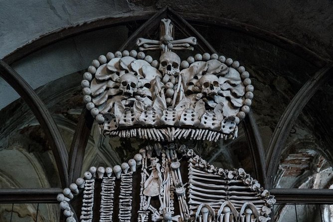 Kutna Hora Private day trip from Prague with lunch, admission and local treat - Italian Court: Silver Coin-Making and the Extra-Interior Option