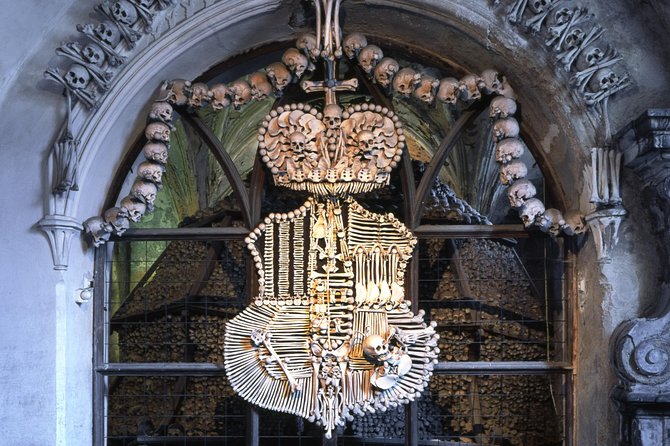Kutna Hora & St. Barbara Cathedral & Ossuary - Stop 3: Historické Centrum Kutné Hory Walkabout