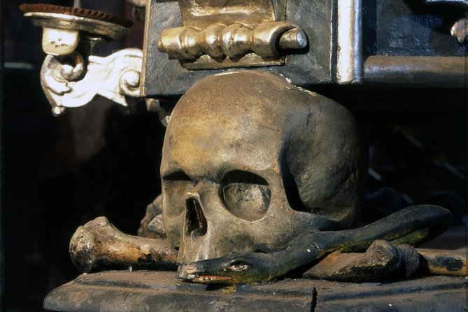 Kutna Hora & St. Barbara Cathedral & Ossuary - How the Guide Adds Value (Not Just Facts)