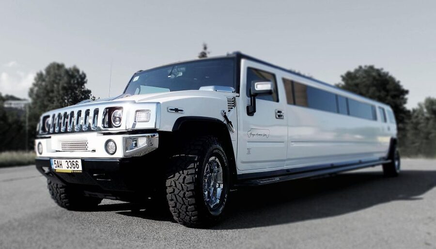 Long Hummer or Cadillac Limousine Party Ride - Long Hummer vs Long Cadillac: what matters for your group