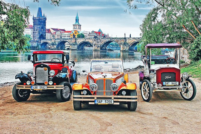 Luxury vintage car cabro replica tour to Carlsbad - The Prague to Carlsbad/Karlovy Vary route: timing that leaves room to enjoy
