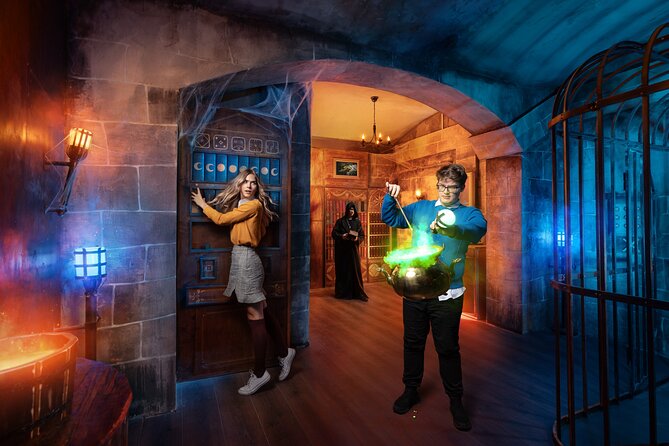 Magic School: Episode II Escape Game in Prague - Questerland and the start: finding the magic without wasting time