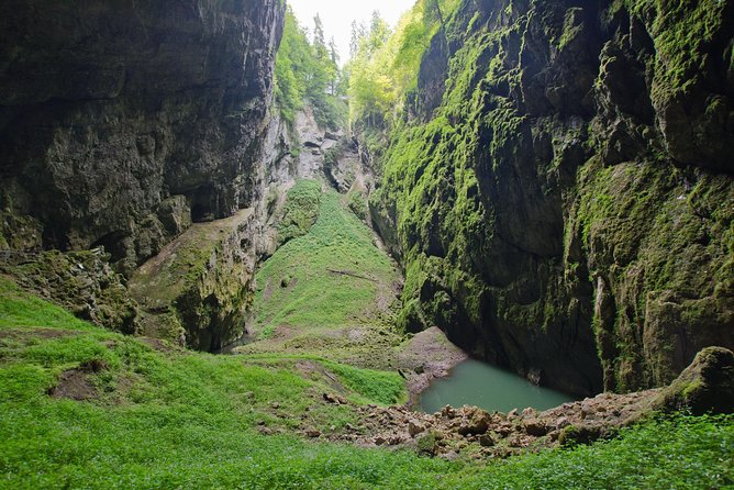 Moravian Carst And Brno Private Tour From Prague - Why Moravian Karst feels different from Prague’s streets