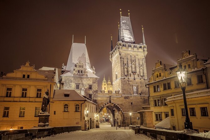 Mystery Tour at Charles Bridge and Prague Castle: Alchemy & Magic - Price and Logistics: Is $26.55 Good Value for Two Hours?