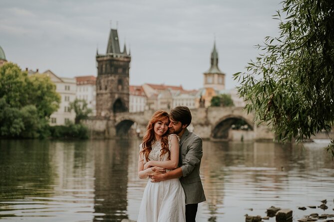 Photographer in Prague - Couple, engagement & portrait photoshoot - Quick hits before you book