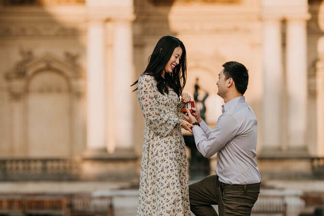 Photographer in Prague - Couple, engagement & portrait photoshoot - How the 1-hour shoot really flows (and what you’ll do)