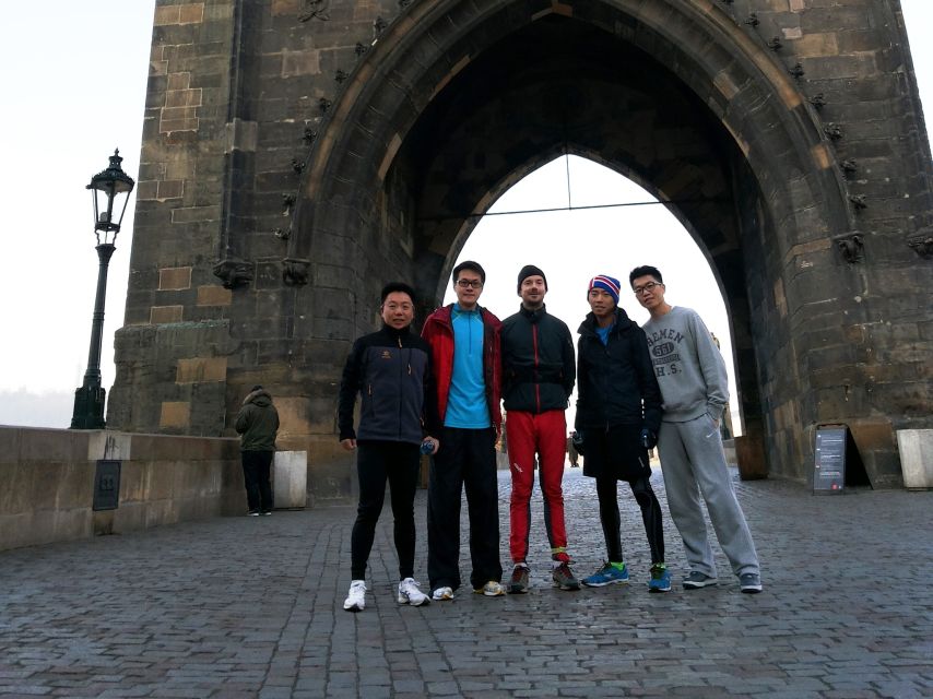 Prague 1.5-Hour Compact City Center Running Tour - Wallenstein Garden and Kampa Island: the river-city rhythm