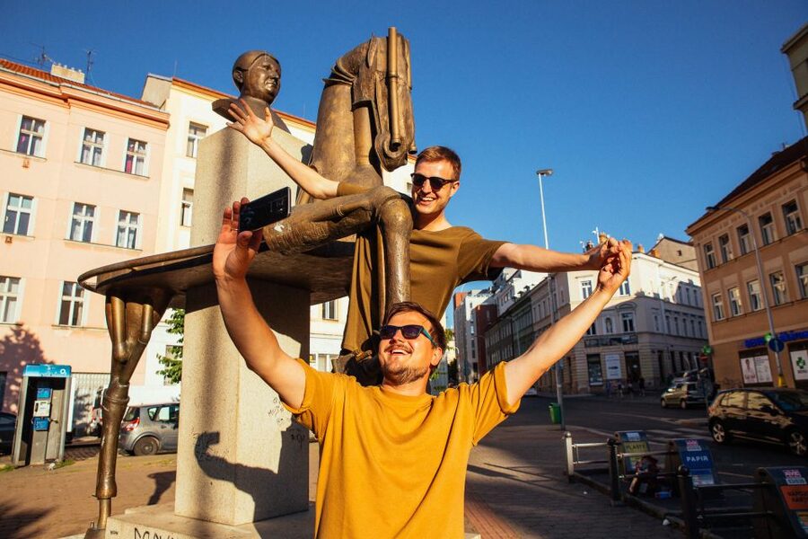 Prague: 1.5-Hour Private Kick-Start Tour with a Local - What to expect on the ground: pace, timing, and your best fit