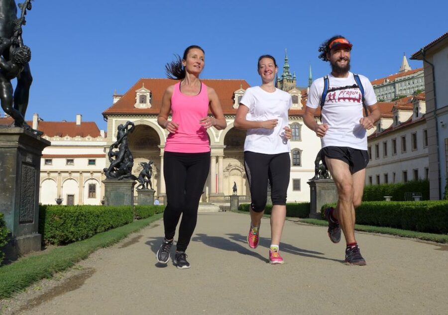 Prague 1-Hour Sight Running Tour - Private pace control: jogging, not suffering