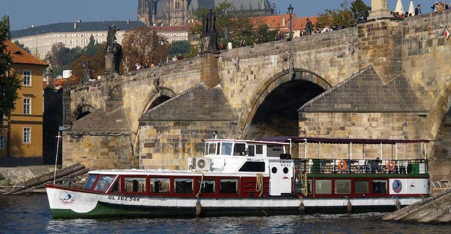 Prague: 2-Hour Lunch Cruise on the Vltava River - The Boarding Reality: Check-In, Voucher, Then a Short Walk