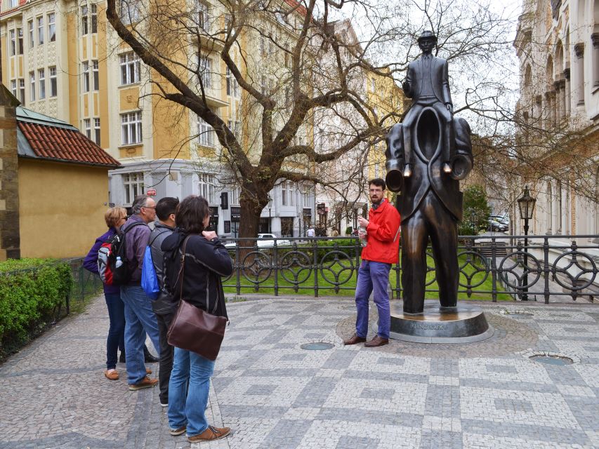 Prague: 2-Hour Old Town and Jewish Ghetto Walking Tour - The guides: why this tour feels personal even at 15 people