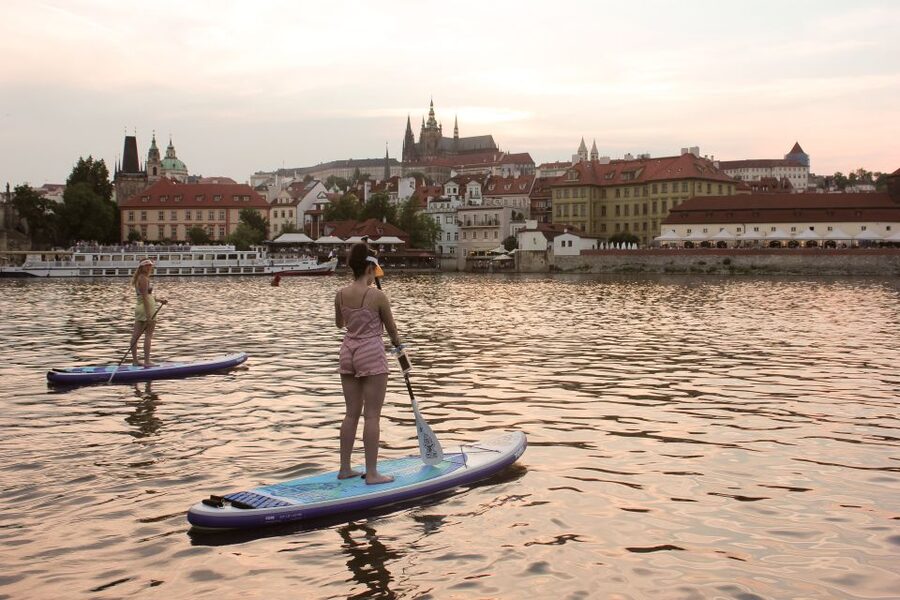 Prague: 2-Hour Paddle Boarding in the City Centre - The instruction: how guides like Sam and Victor make it feel easy