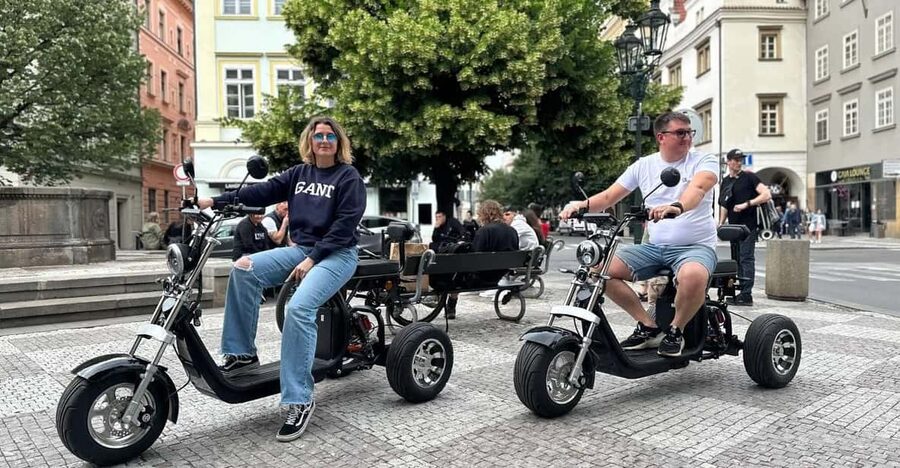 Prague: 2 hours FUN TRIKE tour in Prague with guide - Where the tour starts: Uhelný trh meeting point and the pre-ride setup