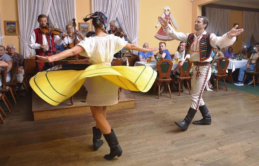 Prague: 3 Course dinner with Drinks, Folk Show & Transfers - The Czech Dinner: 3 Courses or 4 Courses, Either Way It’s a Proper Meal