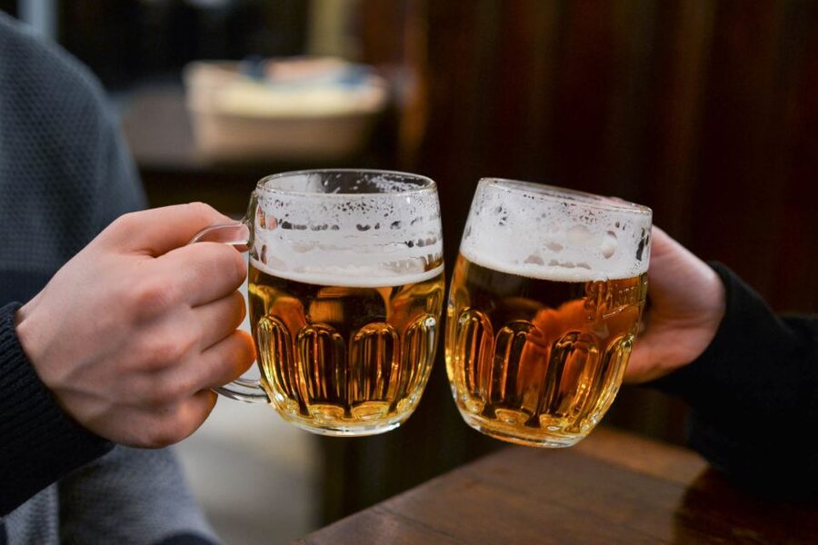 Prague: 3-Hour Beer Tour and Traditional Czech Dinner - Guides make or break it: how the evening stays fun