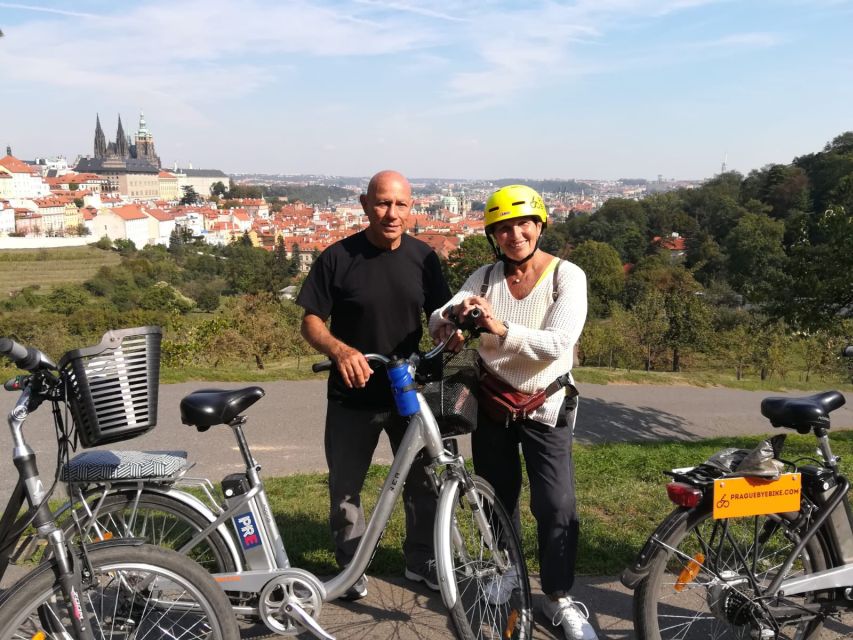 Prague: 3–Hour Communism and World War 2 E-Bike Tour - Kafka Museum as a counterpoint: culture under pressure