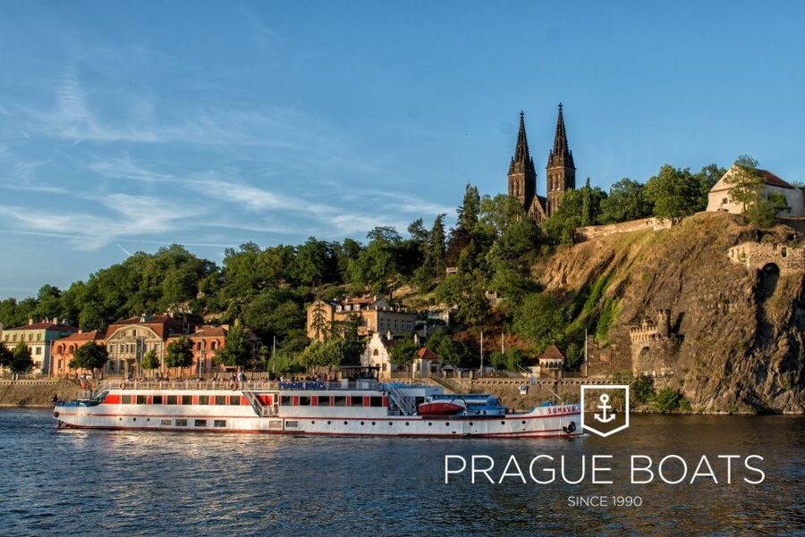 Prague: 3-hour Evening River Cruise with Dinner - Where this cruise fits your Prague itinerary