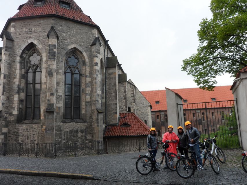 Prague 3-Hour Sightseeing Tour by Electric Bike - Kampa Park to Charles Bridge: The River Ride You’ll Remember