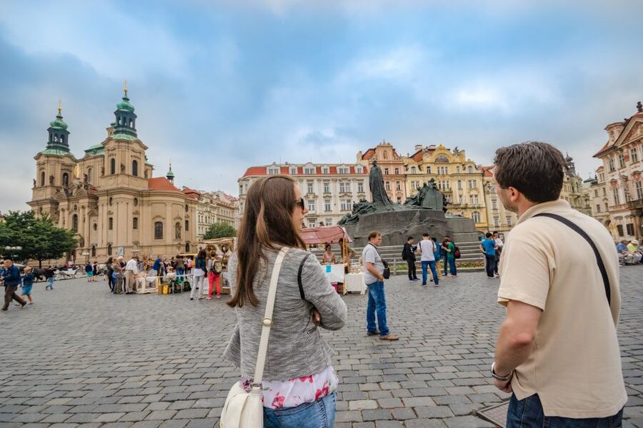 Prague: 3-Hour Walking Tour of Old Town & Prague Castle - Why this Old Town and Prague Castle route works in 3 hours