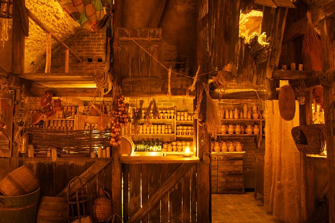 Prague 5 Courses Medieval Dinner and Live Performances - Food Reality Check: Portions, Timing, and What Might Surprise You
