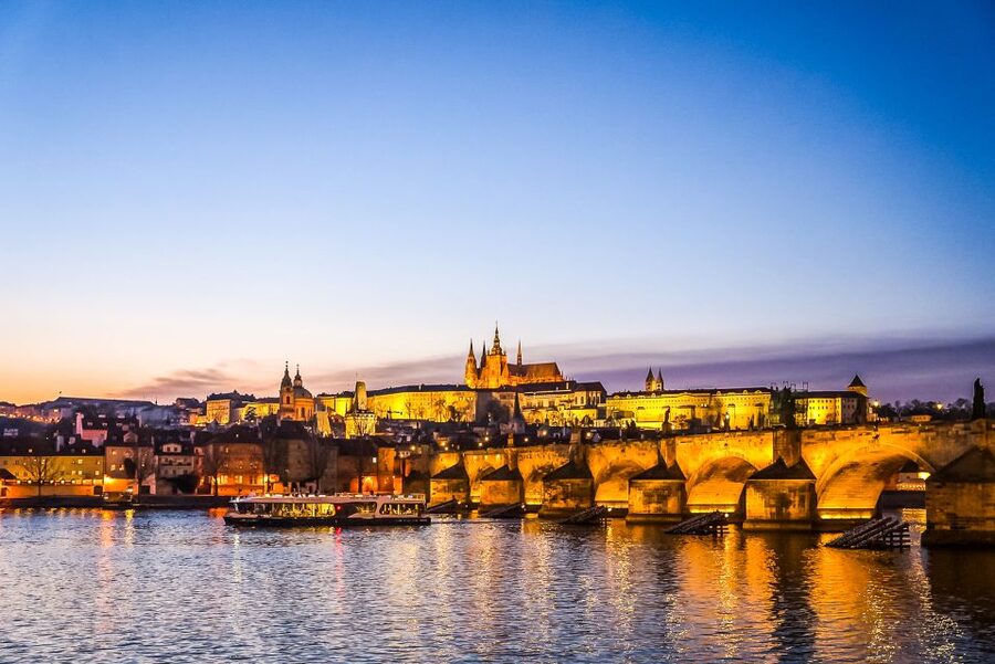 Prague: 50-Minute Sightseeing Evening Cruise - Why This Night Cruise Works Better Than More Walking