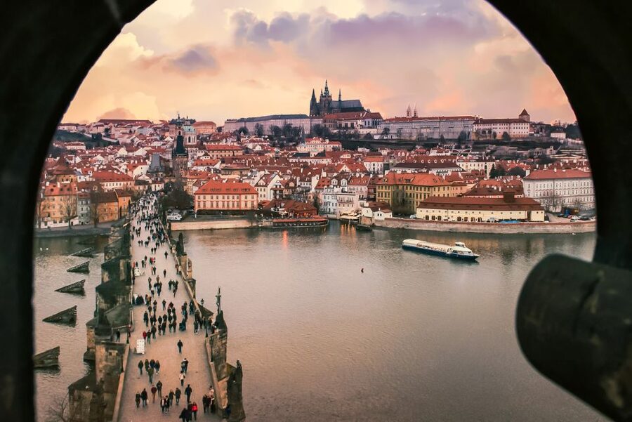 Prague: 50-Minute Sightseeing Evening Cruise - A 50-Minute Route of Prague’s Best-Lit Landmarks