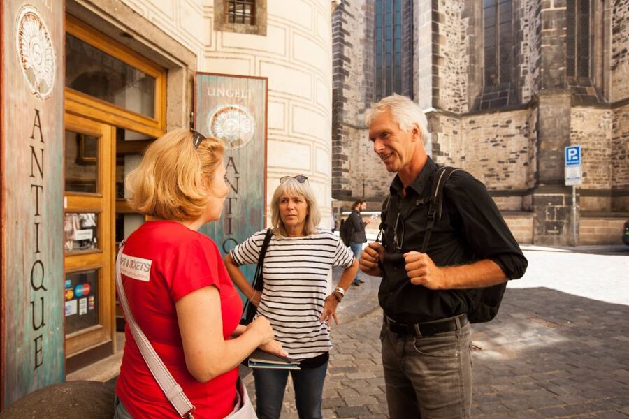Prague: 6-Hour City Tour including Cruise and Lunch - Jewish Quarter walking route: synagogues, cemeteries, and the Spanish Synagogue