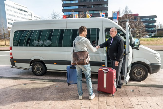 Prague Airport (PRG) Departure Transfer from Prague City - Practical Tips for Your Departure Morning