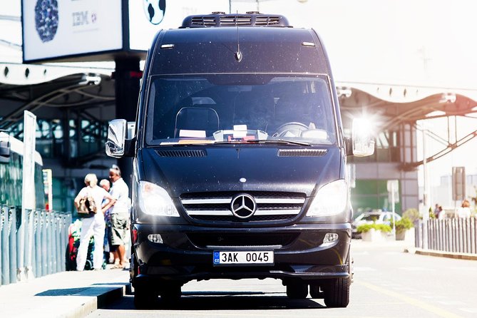 Prague Airport Shared Departure Transfer - Drop-Off in Prague: Getting to the Right Airport Moment