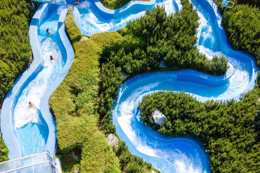 Prague: Aquapalace Indoor/Outdoor Water Park Ticket - What the day feels like in real life: easy entry and long attention spans