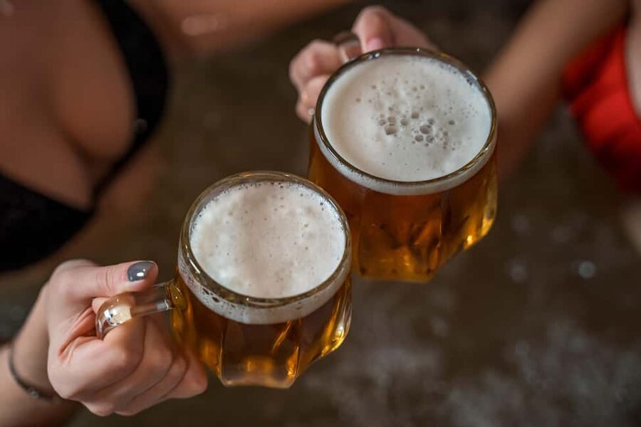 Prague: Beer Spa Experience with Unlimited Beer and Sauna - Snacks and Small Included Comforts That Actually Help