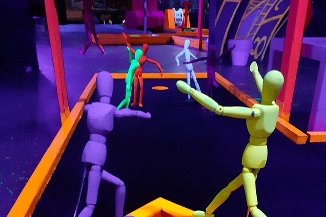 Prague Black Light Mini Golf and Games with free Drinks - The Idea: Why This Black Light Mini Golf Works in Prague