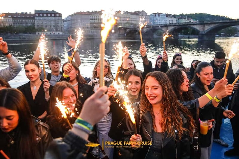 Prague : Boat Party with Afterparty at EPIC - EPIC Club Afterparty: Smart Casual, Big-Crowd Energy
